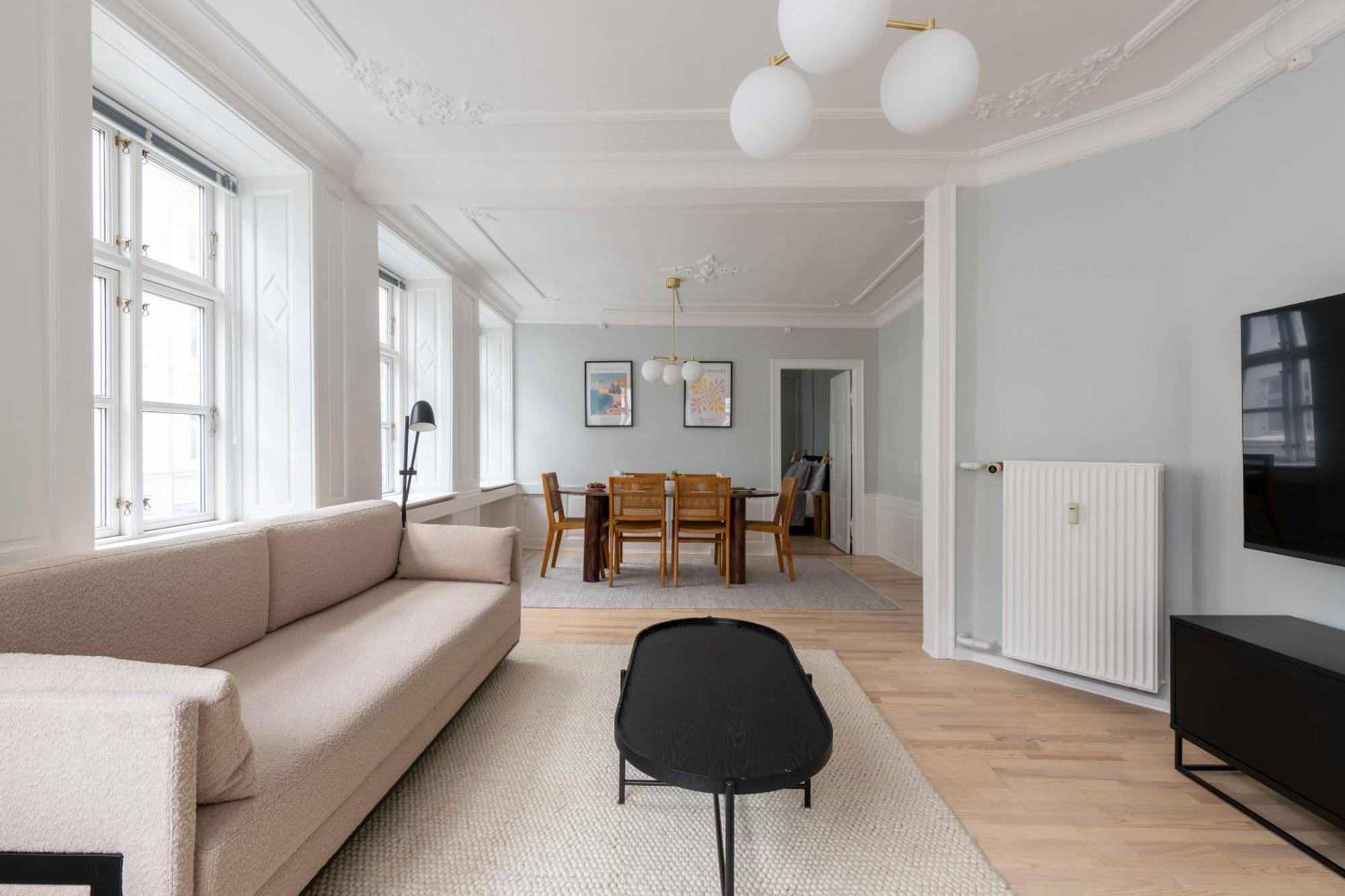 Spacious Tivoli Gardens Apartment W 3 Bedrooms Koppenhága Kültér fotó