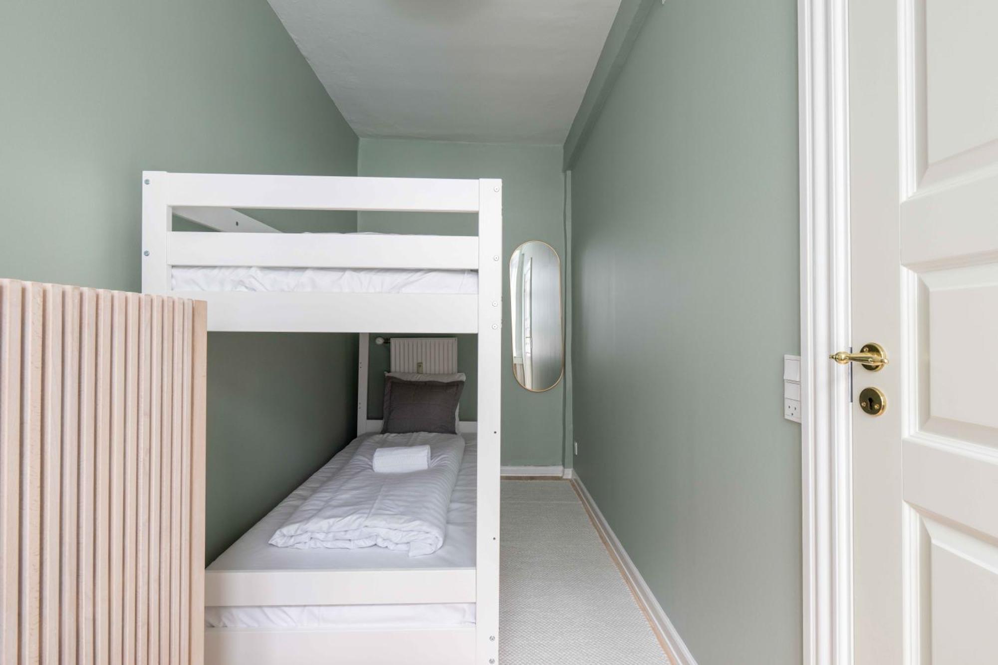 Spacious Tivoli Gardens Apartment W 3 Bedrooms Koppenhága Kültér fotó